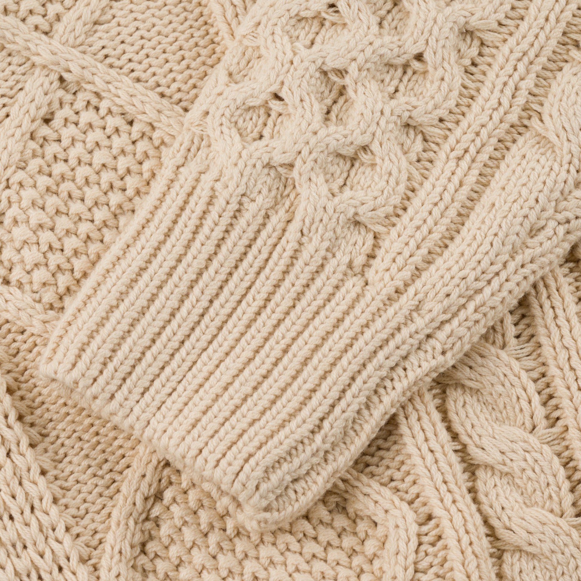Engineered Cable Knit Sweater souvenir custom enginered cable knit pattern light gauge loose knit s logo design vintage fit stretchy cut and sew