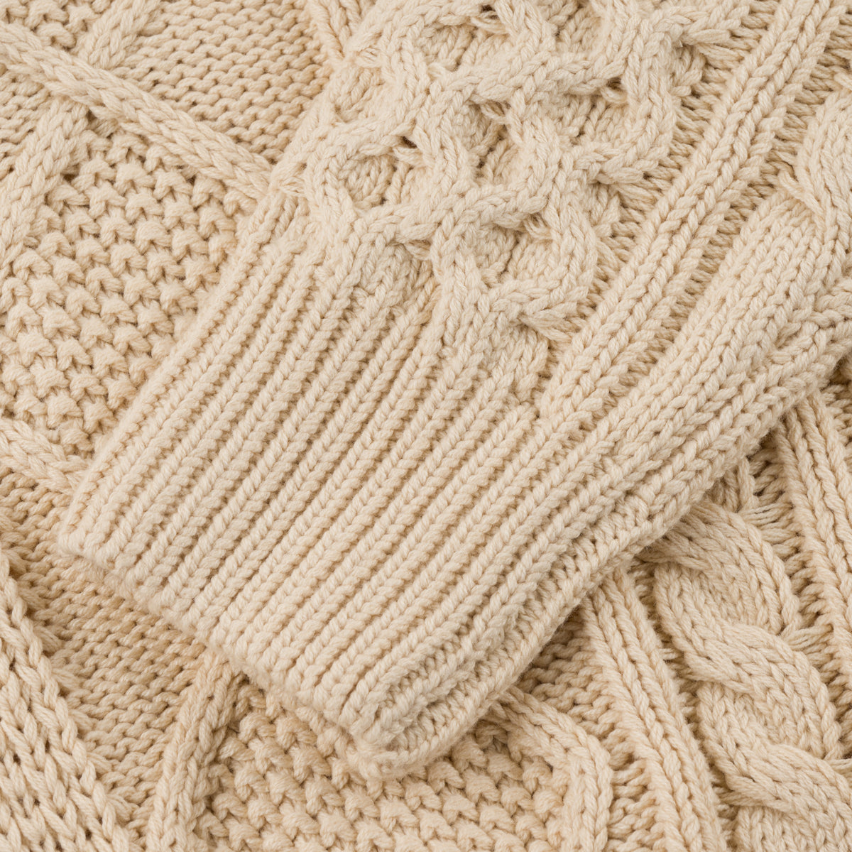 Engineered Cable Knit Sweater souvenir custom enginered cable knit pattern light gauge loose knit s logo design vintage fit stretchy cut and sew