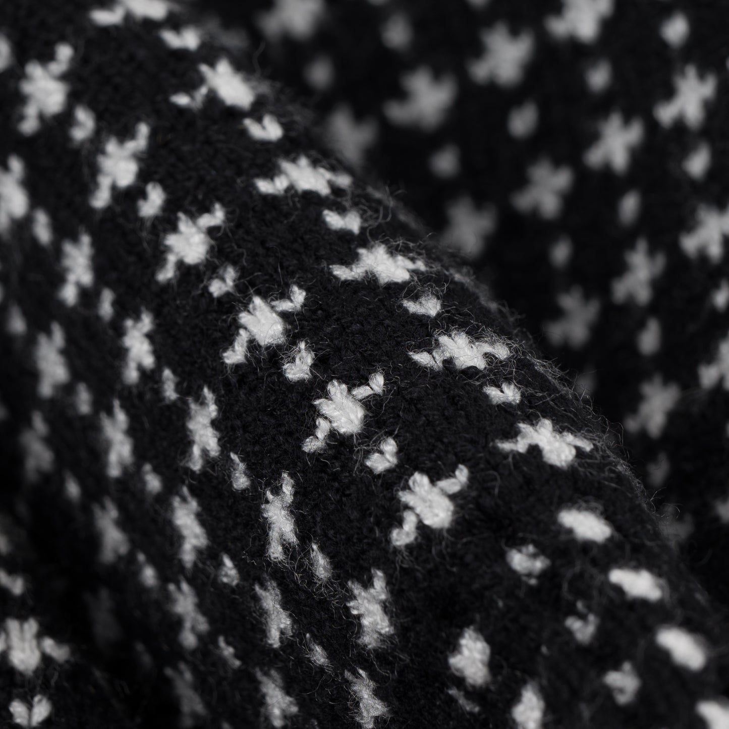 Jacquard Sweater stretch acrylic knit pattern design wide collar engineered knit cuffs souvenir street vintage