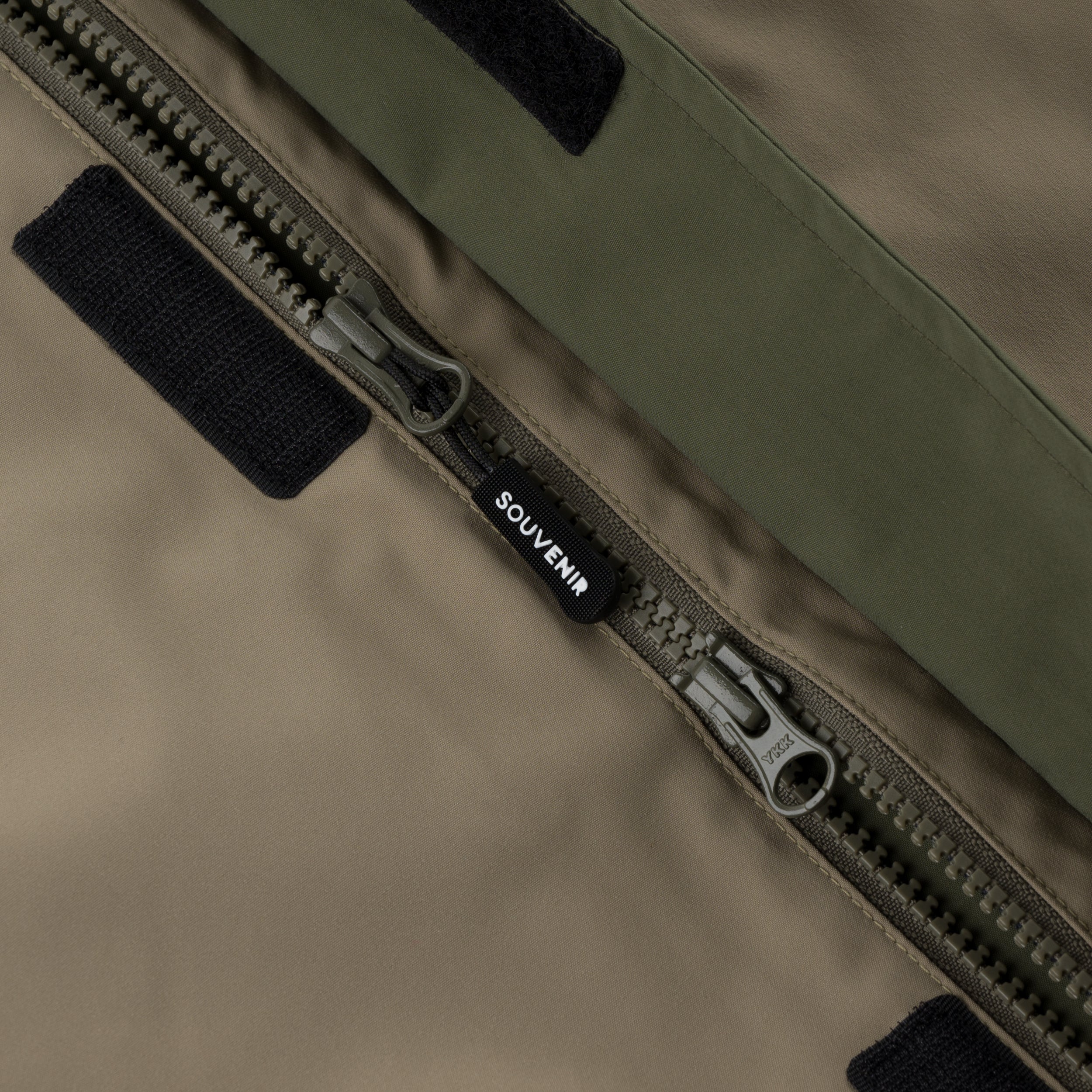 S2000 Insulated Jacket british khaki snow snowboard insulatedwater proof winter souvenir vintage 2000's 20k fully taped seams pc free dwr ykk vislon zippers removable hood carabiner technical outerwear mountain boarder snow