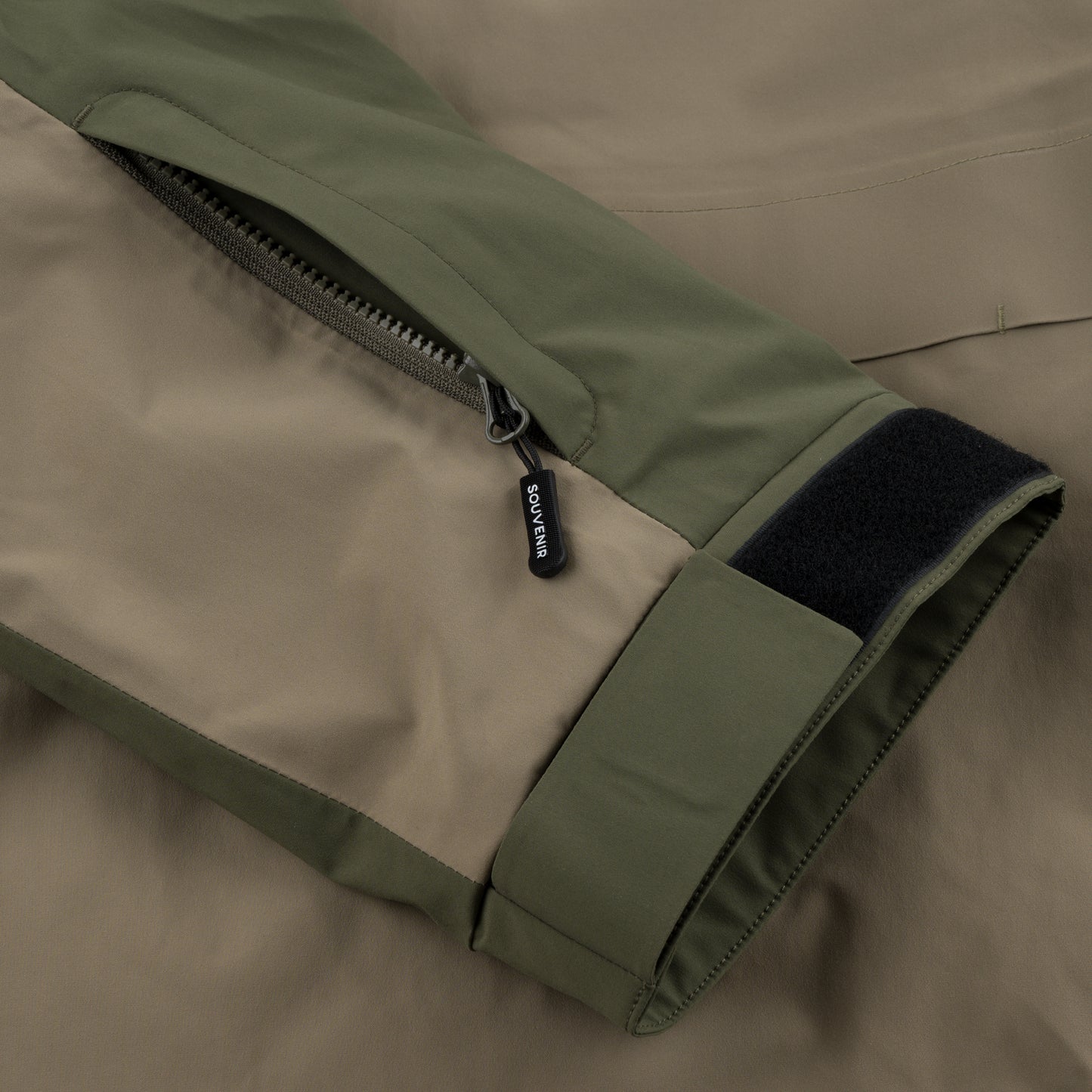 S2000 Insulated Jacket british khaki snow snowboard insulatedwater proof winter souvenir vintage 2000's 20k fully taped seams pc free dwr ykk vislon zippers removable hood  carabiner technical outerwear mountain boarder snow 